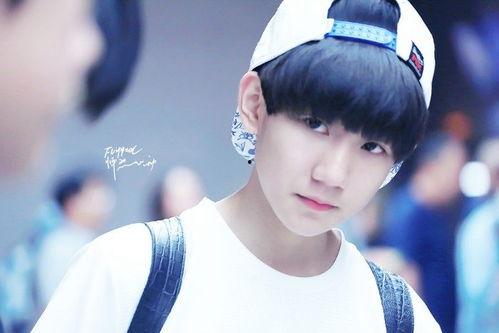 吃瓜爆料王源白宇,娱乐圈的瓜田奇遇记